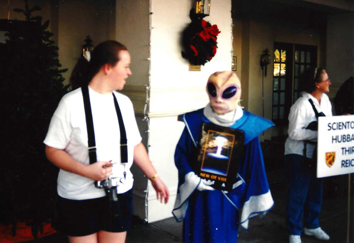 Xenu picketing in front of the Ft. Harrison Hotel